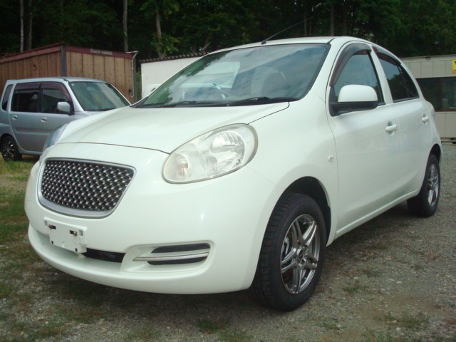 2011 Nissan March