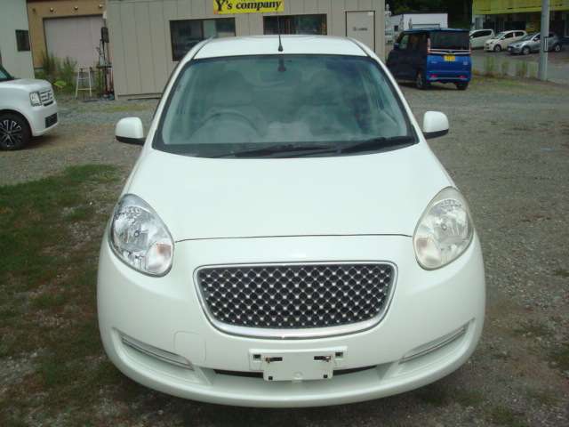 2011 Nissan March – thumbnail 3