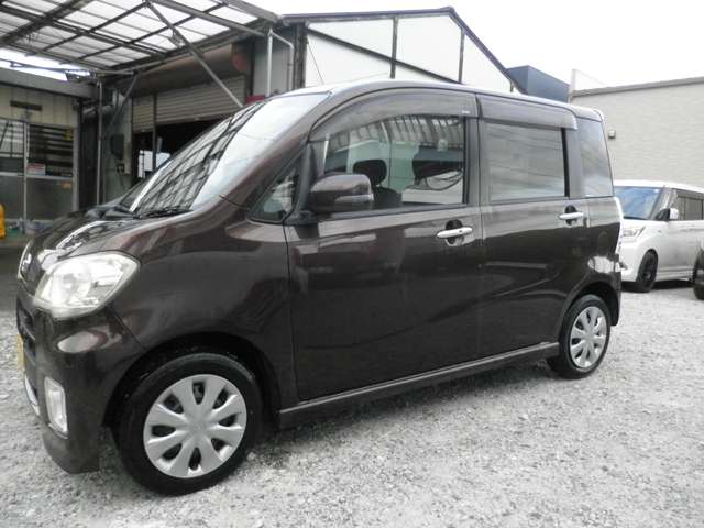 2010 Daihatsu Tanto Exe – thumbnail 4