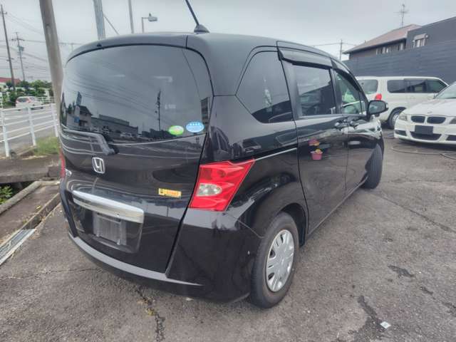 2010 Honda Freed – thumbnail 3
