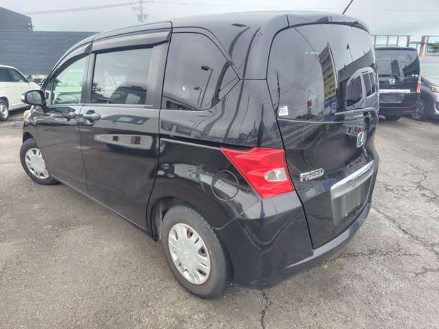 2010 Honda Freed – thumbnail 4