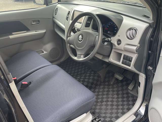 2011 Suzuki Wagon R – thumbnail 3