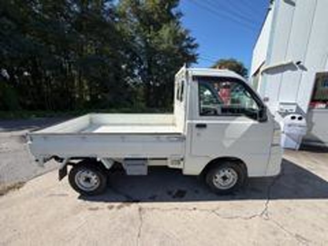 2009 Daihatsu Hijet Truck – thumbnail 4