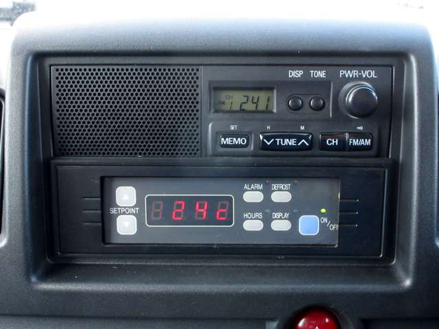 2011 Nissan Clipper Truck – thumbnail 3