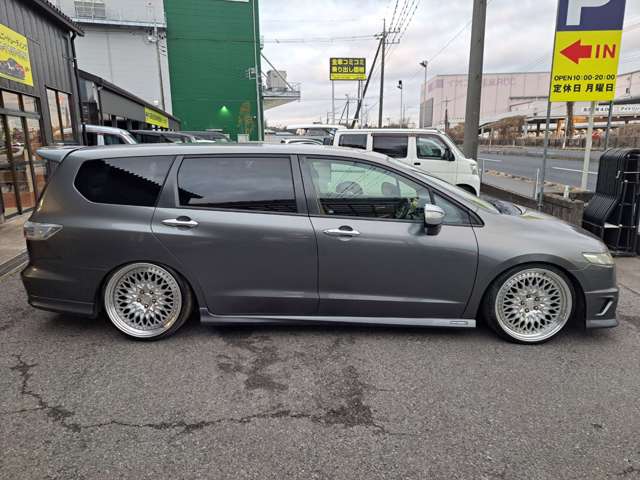 2011 Honda Odyssey – thumbnail 4