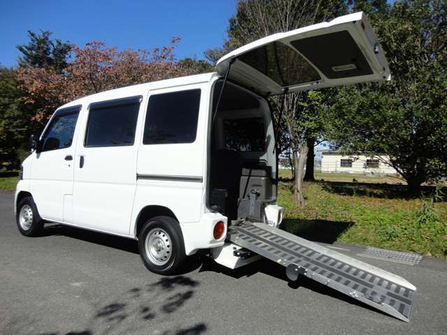2011 Nissan Clipper – thumbnail 2