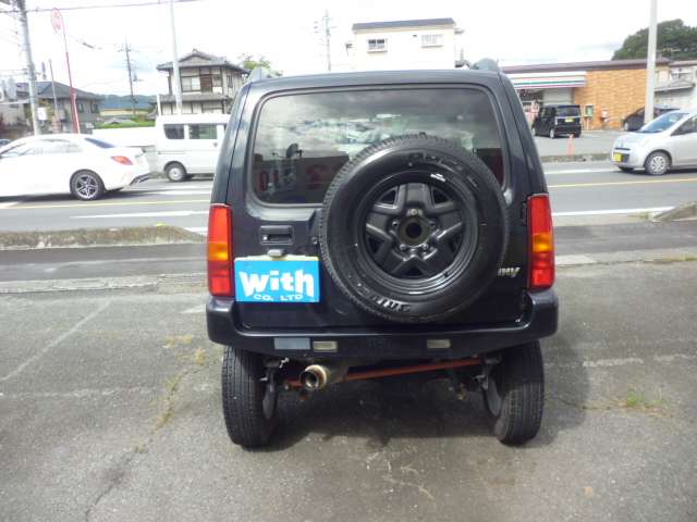 2006 Suzuki Jimny – thumbnail 4