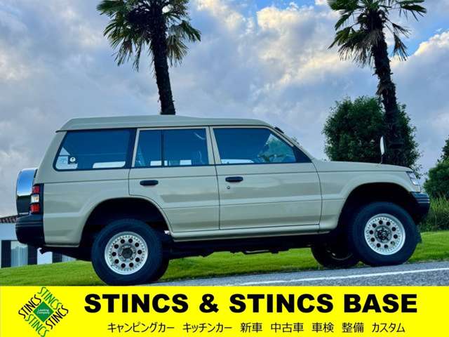 1994 Mitsubishi Pajero – thumbnail 2