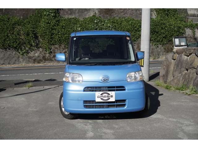 2010 Daihatsu Tanto – thumbnail 3