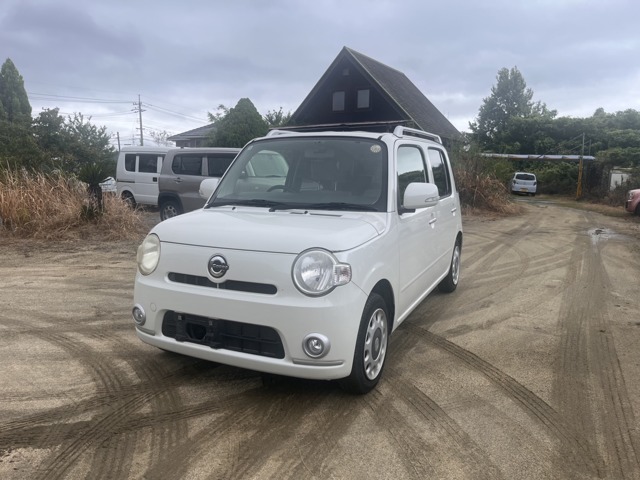 2011 Daihatsu Mira Cocoa