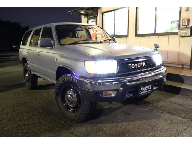 1997 Toyota Hilux Surf – thumbnail 4
