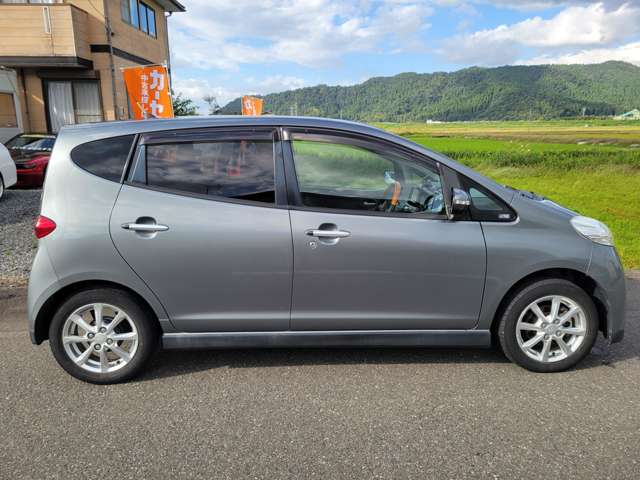 2006 Daihatsu Sonica – thumbnail 4