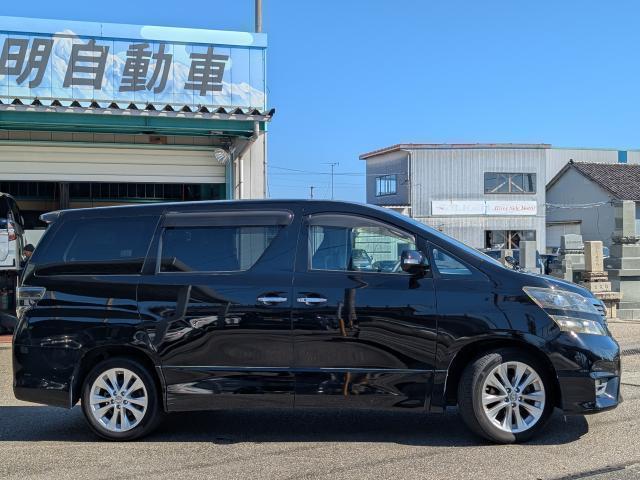2009 Toyota Vellfire – thumbnail 4