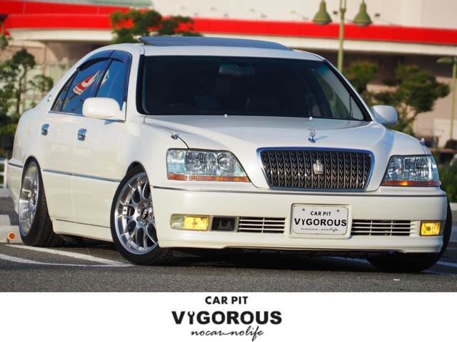 2002 Toyota Crown Majesta