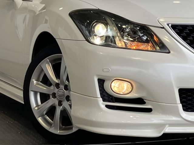 2009 Toyota Crown Athlete – thumbnail 4