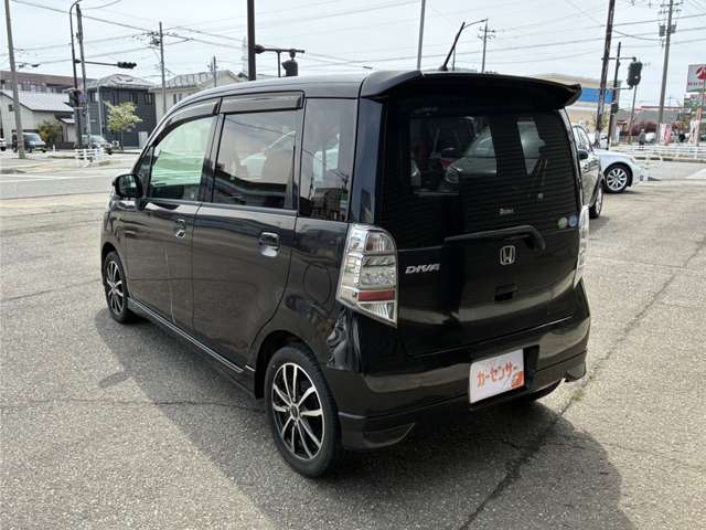 2011 Honda Life – thumbnail 3
