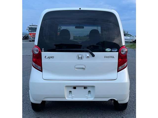 2010 Honda Life – thumbnail 4