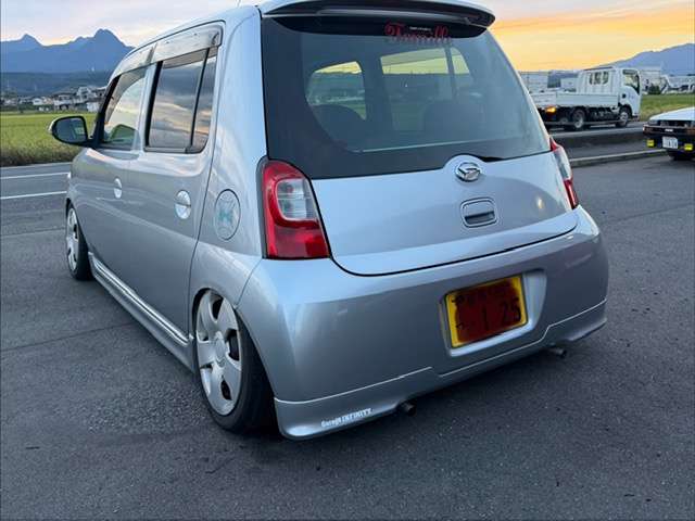 2009 Daihatsu Esse – thumbnail 2