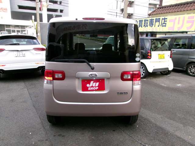 2011 Daihatsu Tanto – thumbnail 2