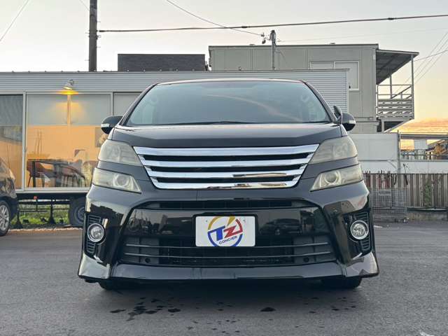 2011 Toyota Vellfire – thumbnail 3