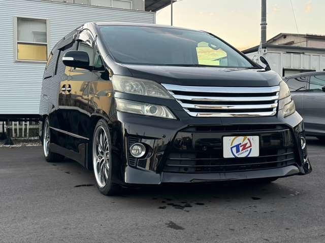 2011 Toyota Vellfire – thumbnail 4