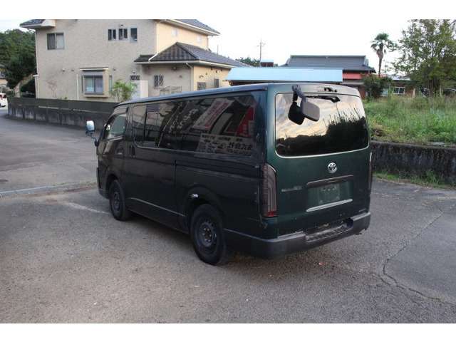 2007 Toyota Hiace – thumbnail 4