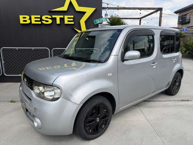 2011 Nissan Cube – thumbnail 2