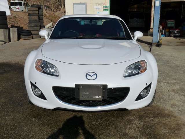 2009 Mazda Roadster – thumbnail 2