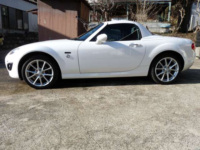 2009 Mazda Roadster – thumbnail 3