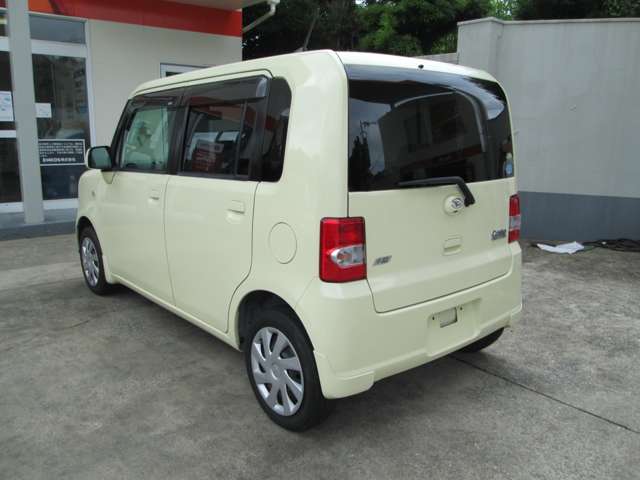 2011 Daihatsu Move Conte – thumbnail 4