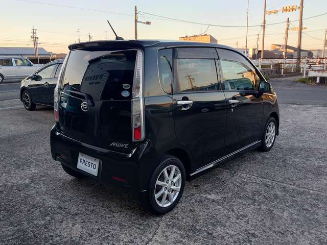 2011 Daihatsu Move – thumbnail 3