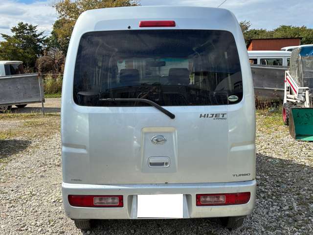 2011 Daihatsu Hijet Cargo – thumbnail 4