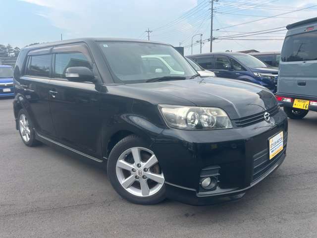 2009 Toyota Corolla Rumion – thumbnail 3