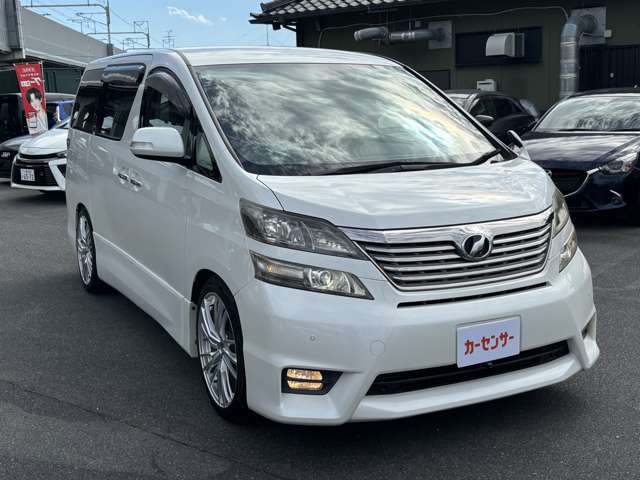 2010 Toyota Vellfire – thumbnail 4