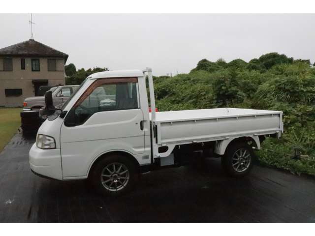 2002 Nissan Vanette Truck – thumbnail 4