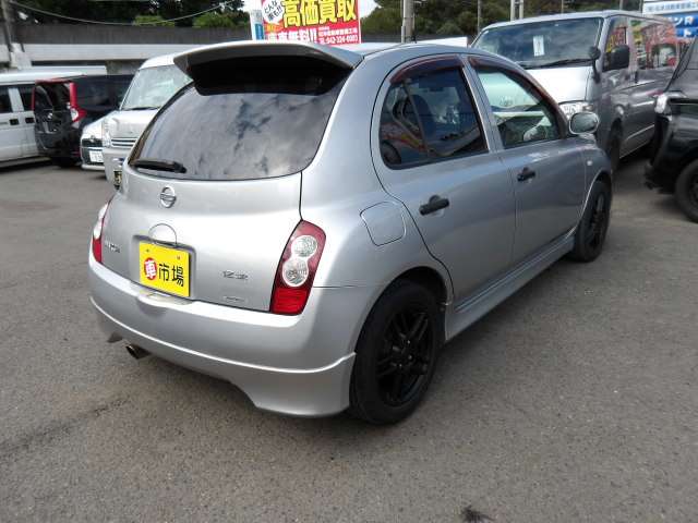 2007 Nissan March – thumbnail 2