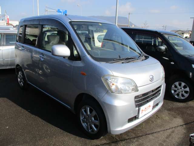 2010 Daihatsu Tanto Exe – thumbnail 3