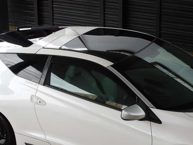 2010 Honda CR-Z – thumbnail 4