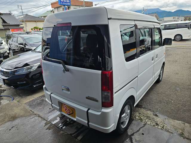 2011 Suzuki Every Wagon – thumbnail 3