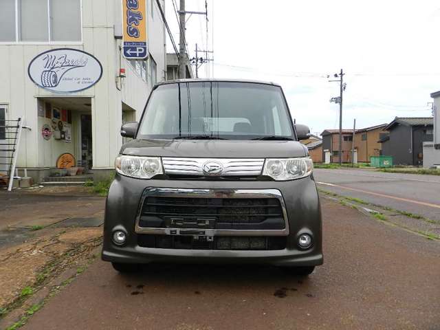 2011 Daihatsu Tanto – thumbnail 2