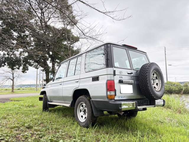 1994 Toyota Land Cruiser 70 – thumbnail 3