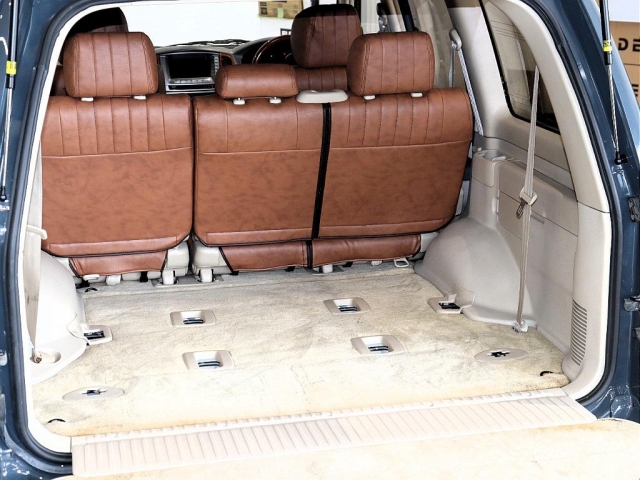 2003 Toyota Land Cruiser 100 – thumbnail 3
