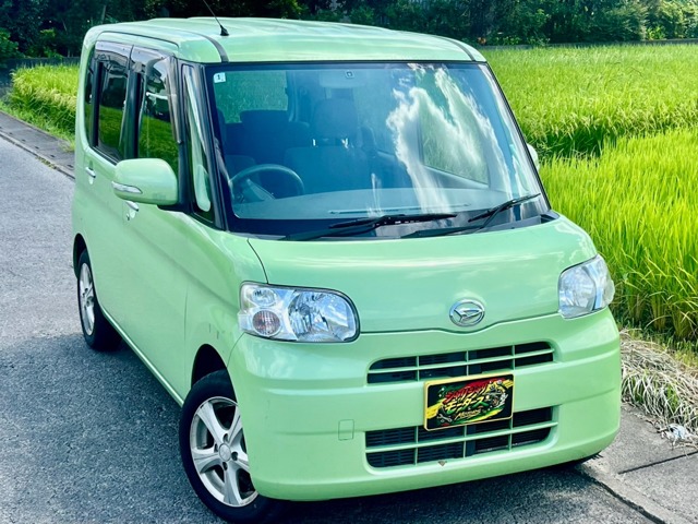 2011 Daihatsu Tanto