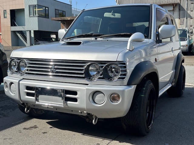 2002 Mitsubishi Pajero Mini