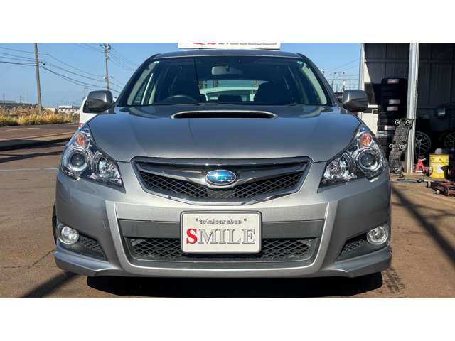 2009 Subaru Legacy Touring Wagon – thumbnail 2