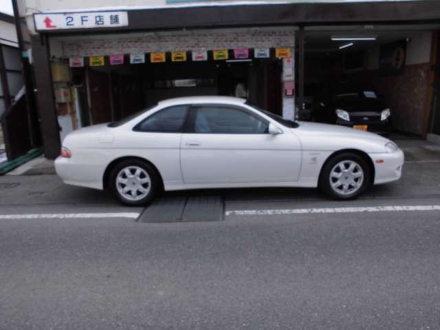 2000 Toyota Soarer – thumbnail 4