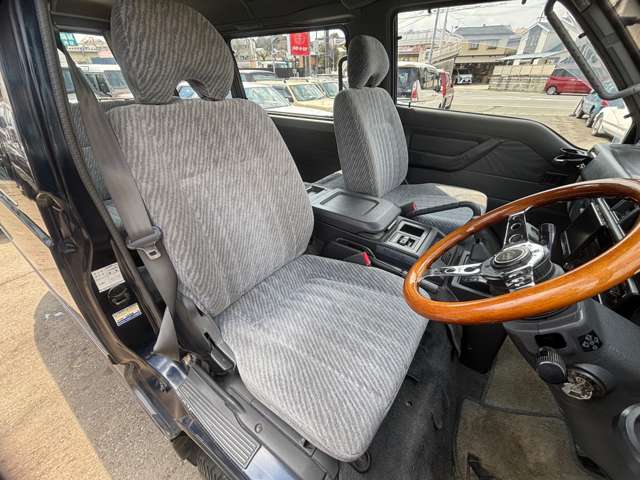 1994 Mitsubishi Delica Star Wagon – thumbnail 2