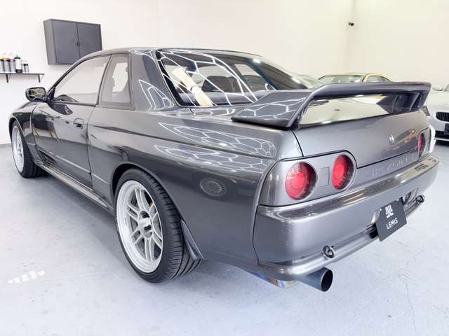 1989 Nissan Skyline GT-R – thumbnail 4