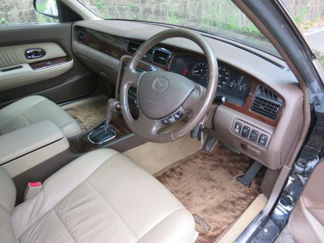 1999 Mazda Sentia – thumbnail 2