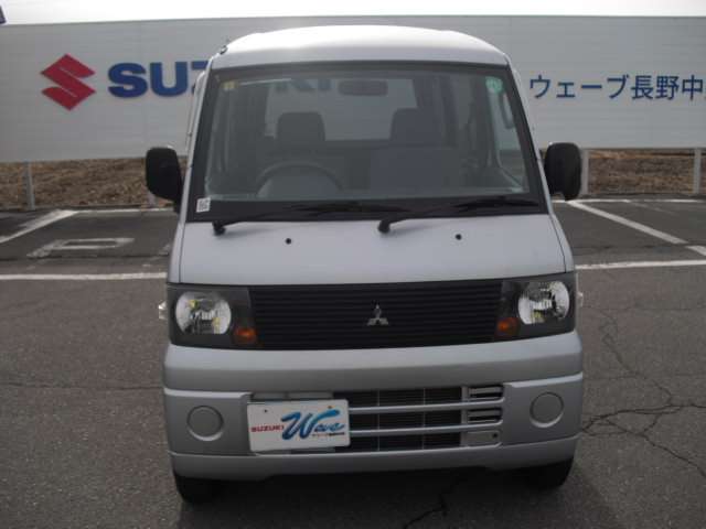 2007 Mitsubishi Minicab Van – thumbnail 3